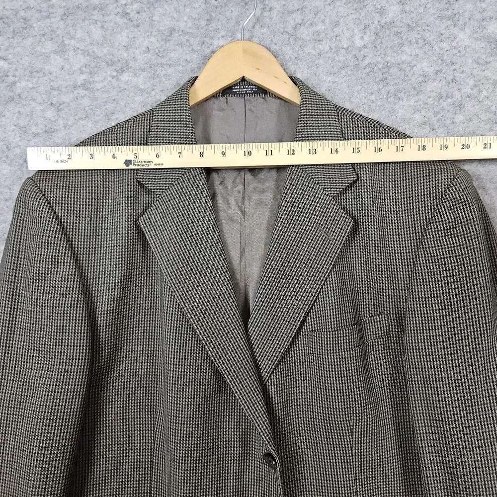 Oscar de la Renta this grayish